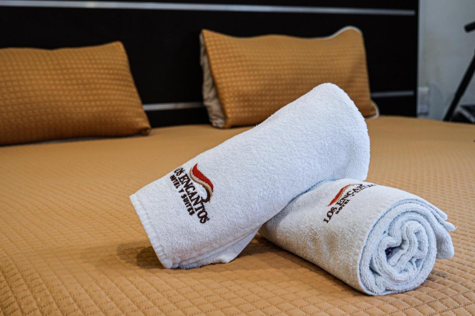 Hotel Y Suites Los Encantos Sayulita Kültér fotó