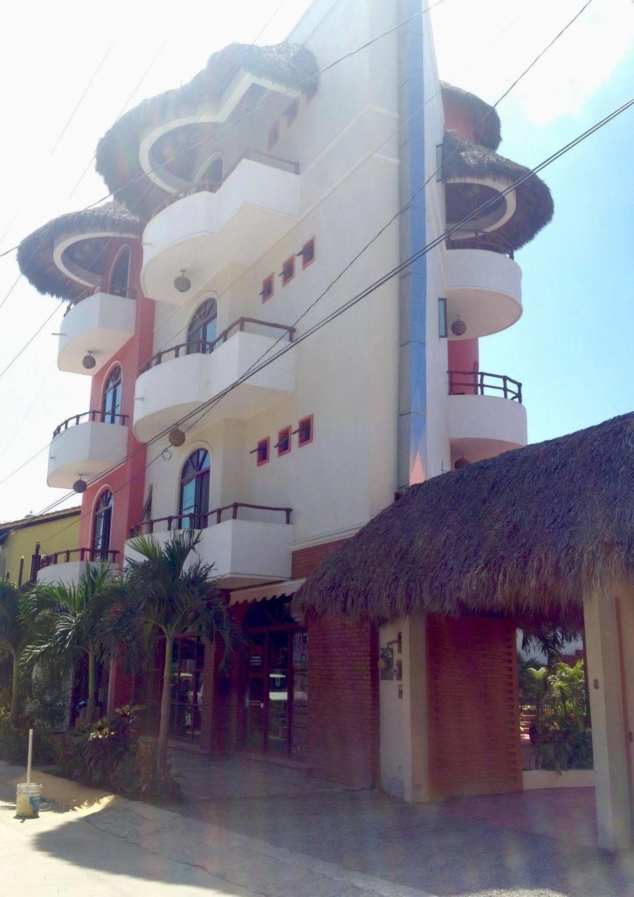 Hotel Y Suites Los Encantos Sayulita Kültér fotó
